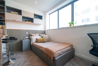 1 bed studio, 170 Armada Way, City Centre, Plymouth, PL11LB - Image 3